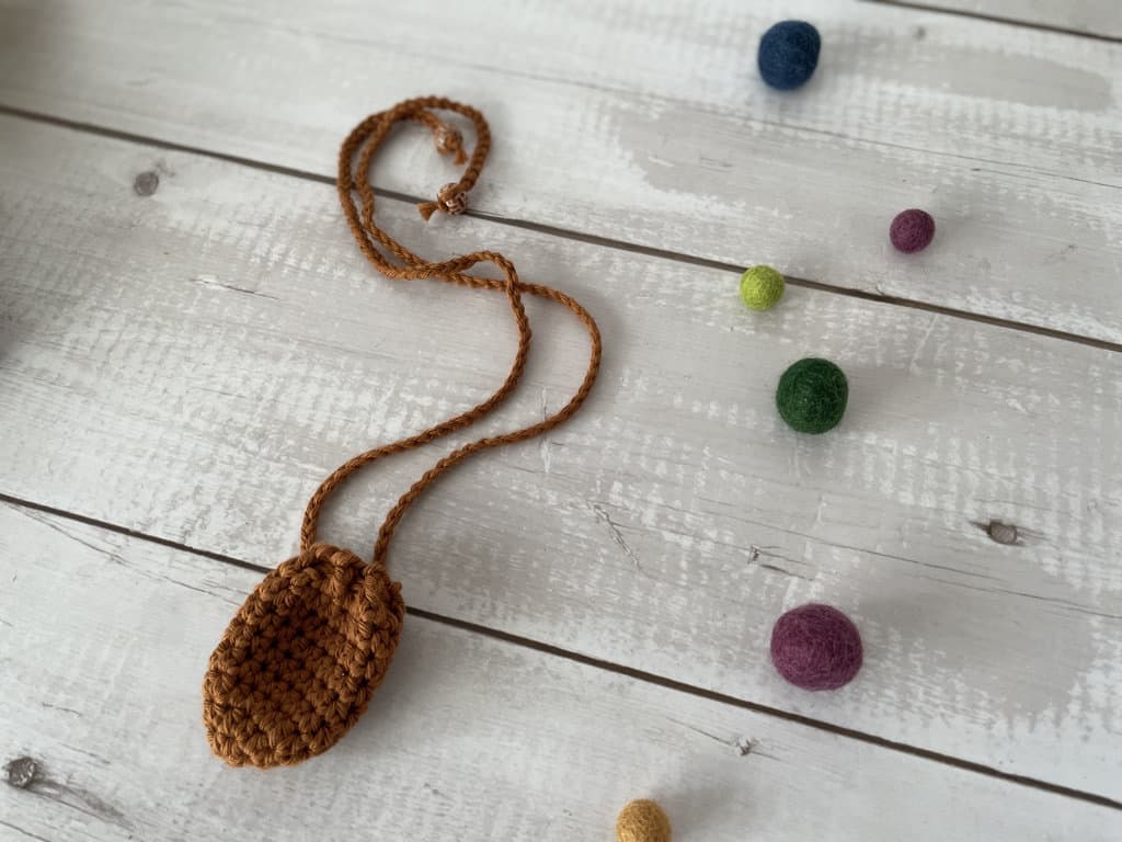 Crochet satchel