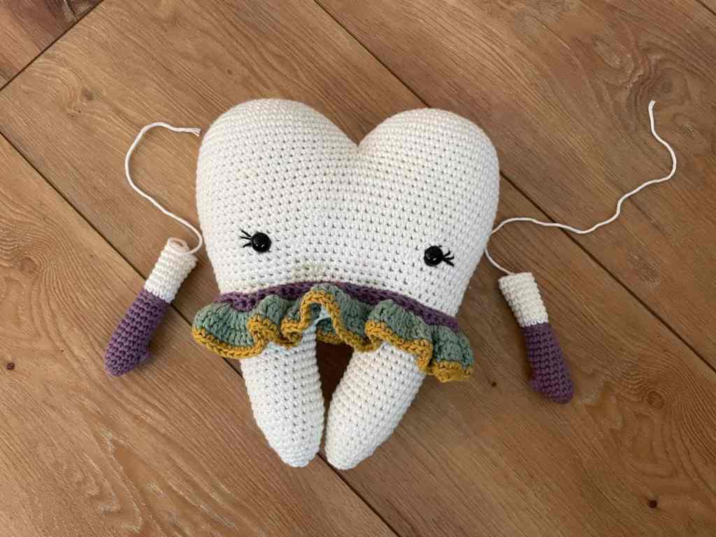 Crochet Tooth with separate arms
