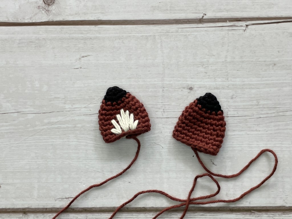 Fox crochet pattern in the making - ears