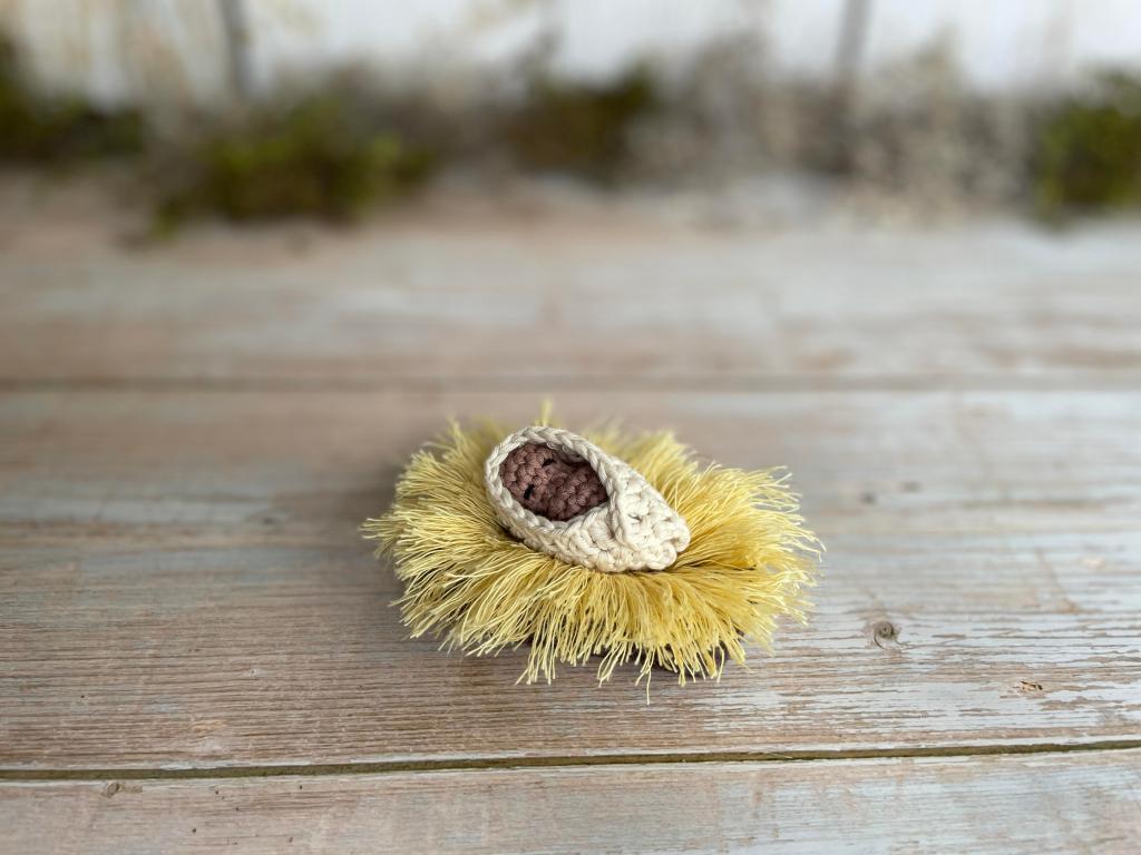 nativity set free crochet pattern - Baby Jesus