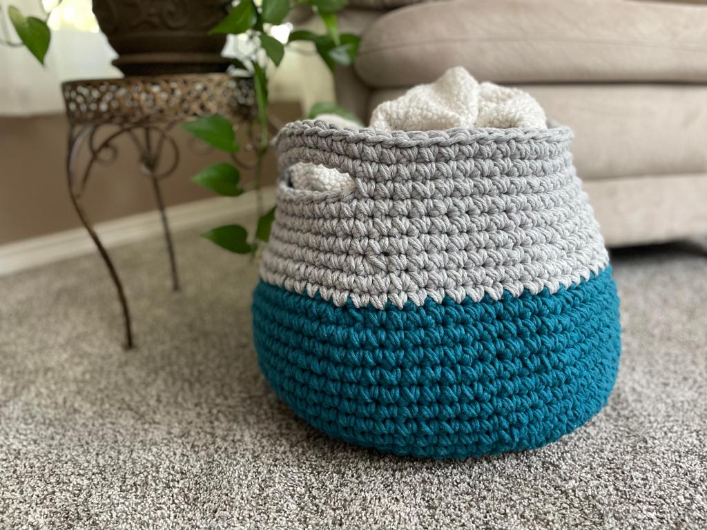 Crochet floor basket image