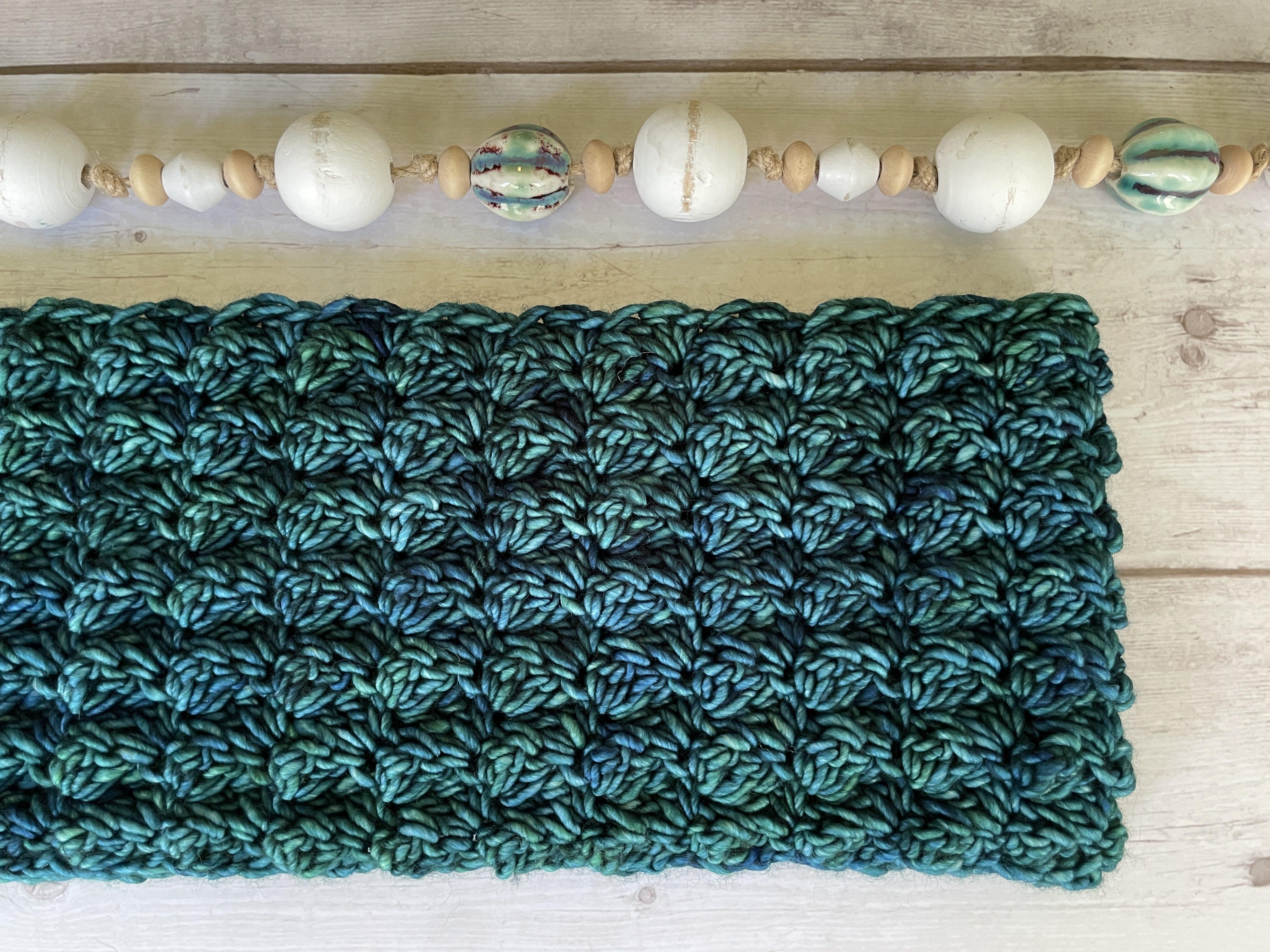 Infinity Scarf Crochet Pattern: Free Cozy DIY Accessory