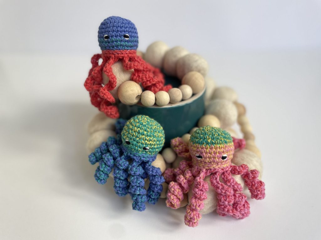 Free Crochet Cat Toy Patterns - mini octopus