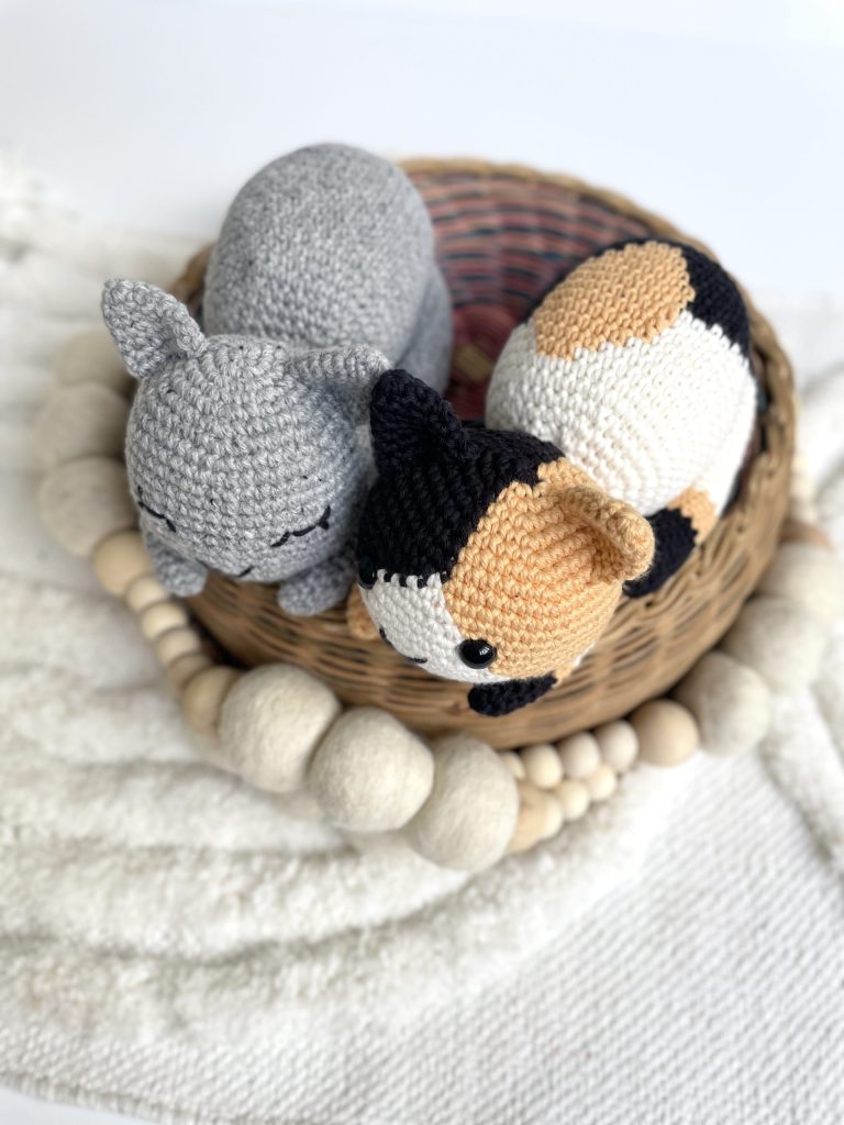 free crochet cat pattern completed photo