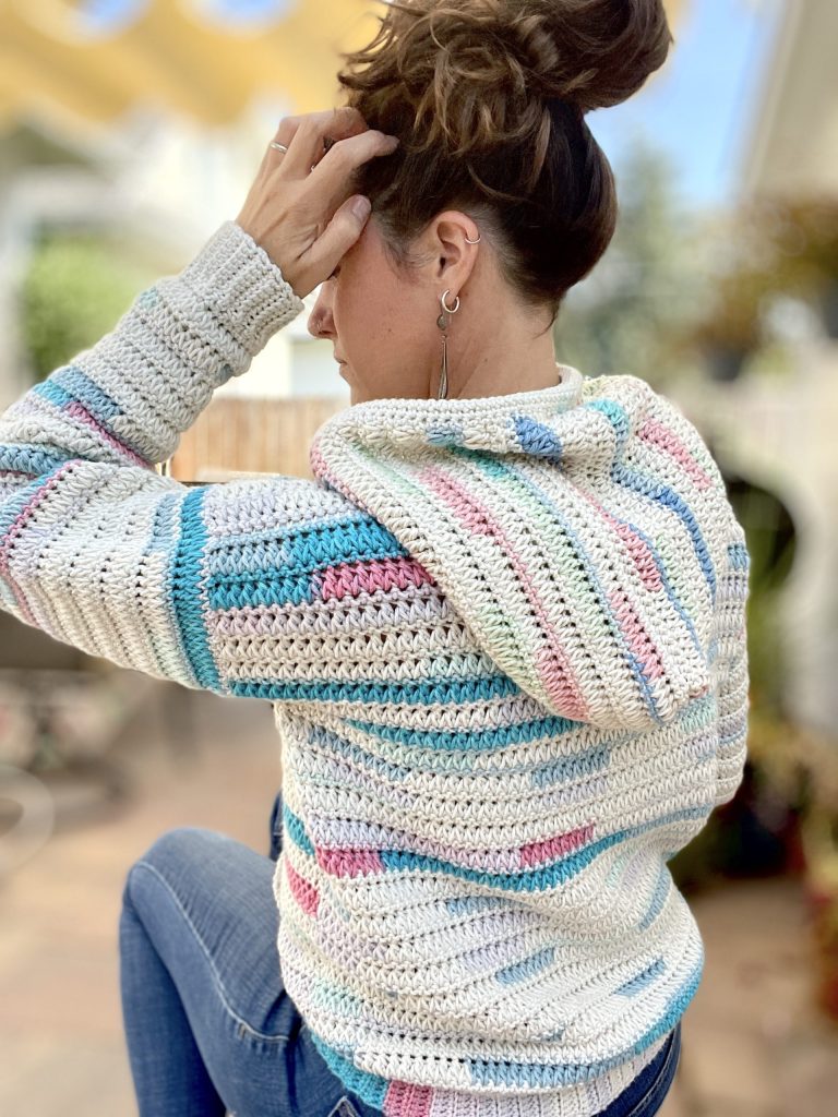 crochet hoodie pattern - side/back