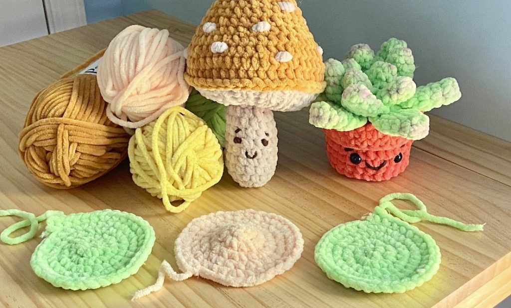 chenille yarn amigurumi